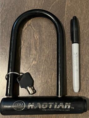 Haotian Steel Bicycle Lock w Key Black